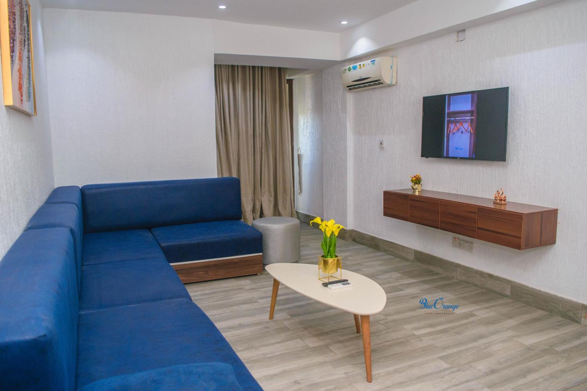 Blue Orange Hotel And Towers Shomolu ภายนอก รูปภาพ